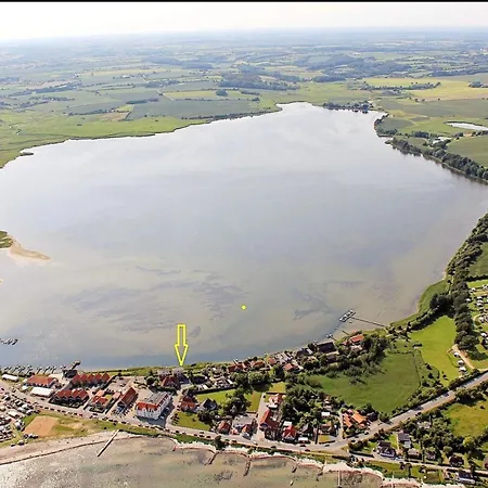 Hejlsminde Ferie- Og Badeby Apartment *