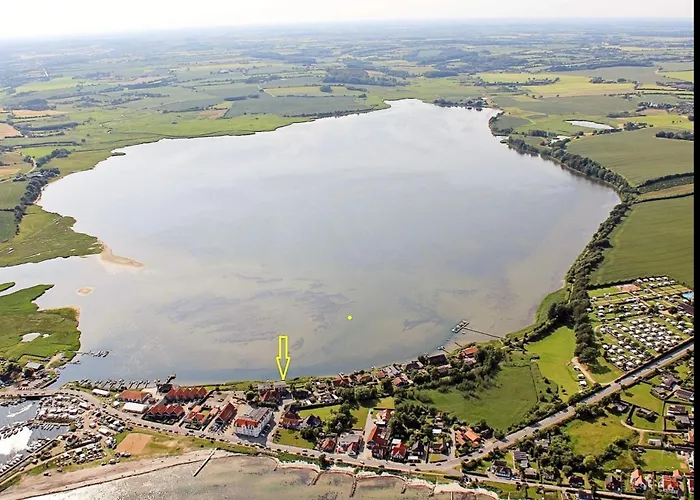 Hejlsminde Ferie- Og Badeby Apartamento *
